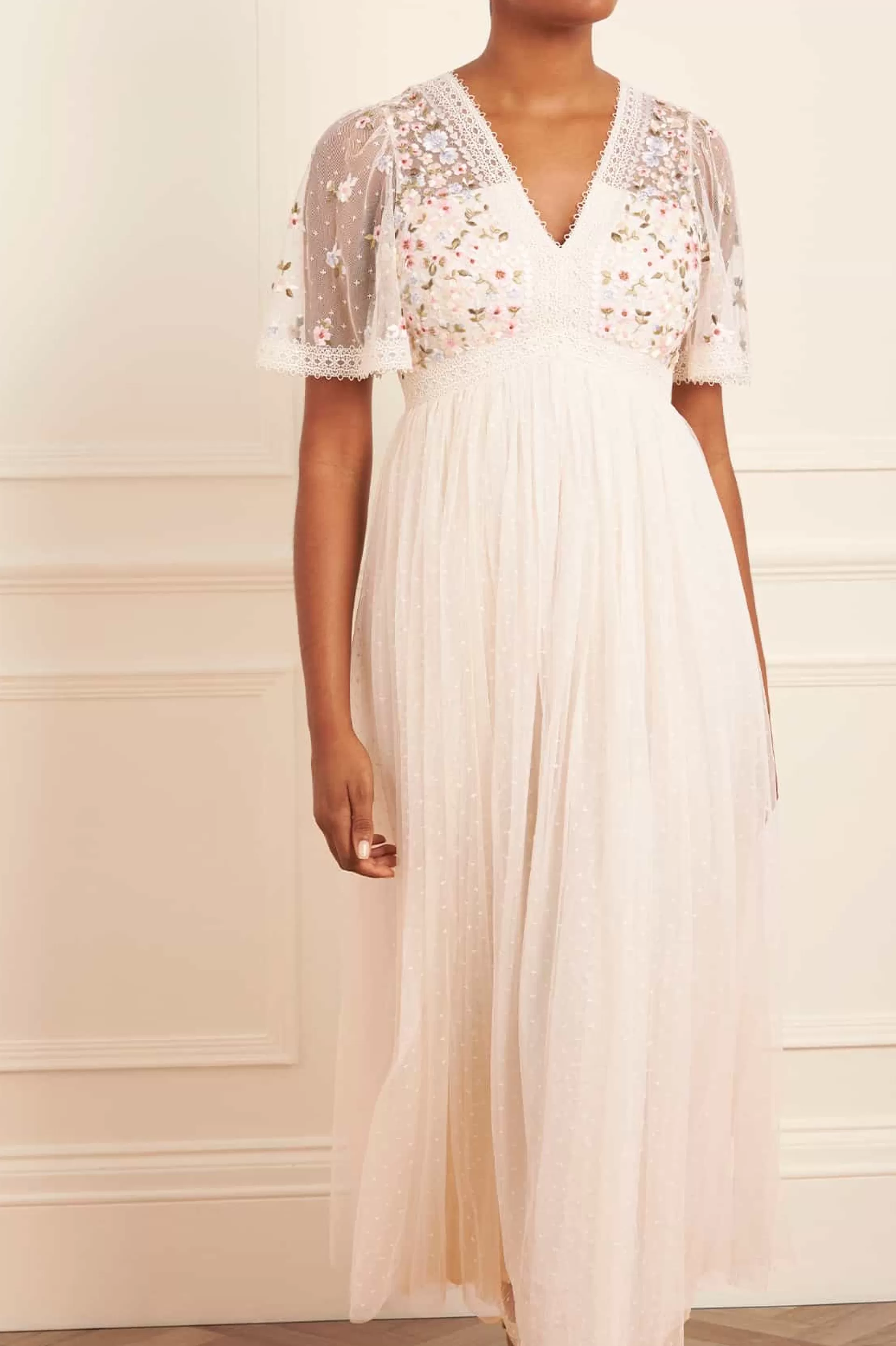 Women Needle & Thread Flattering Fit | Embroidered Dresses-Garland Ribbon Bodice Ankle Gown