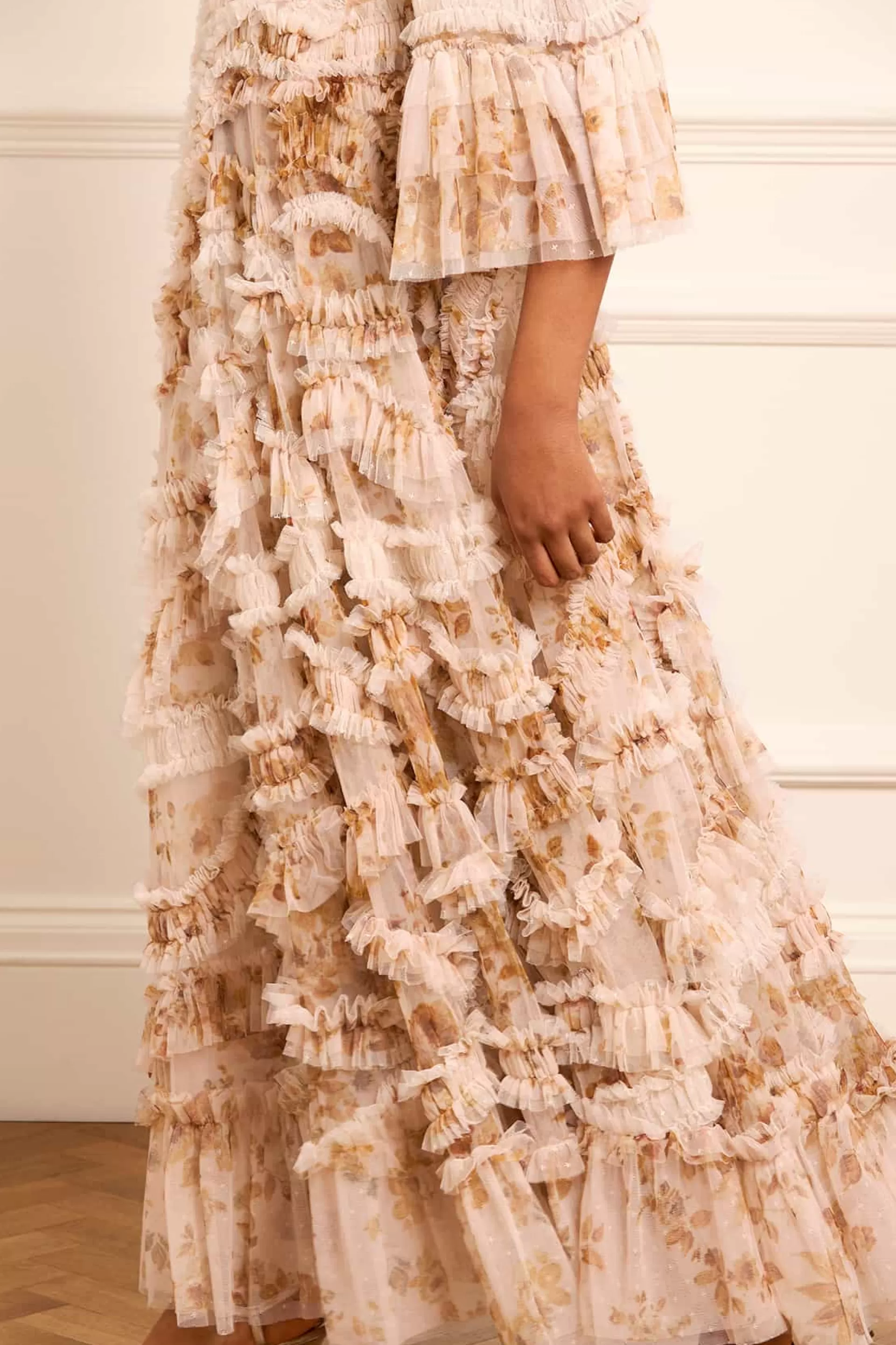 Women Needle & Thread Evening Dresses | Printed Dresses-Vintage Rose Aaliyah Long Sleeve Gown